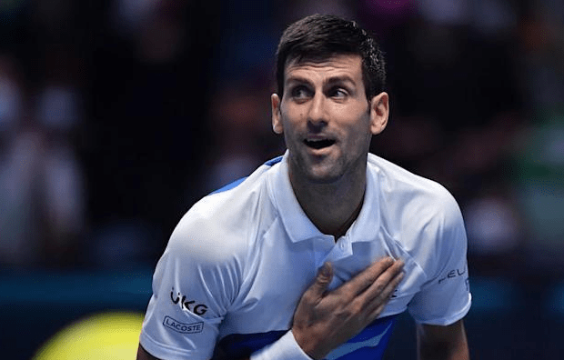 施加了巨大 施加了巨大